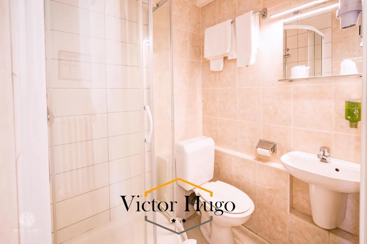 **  Hotel Victor Hugo Lorient France